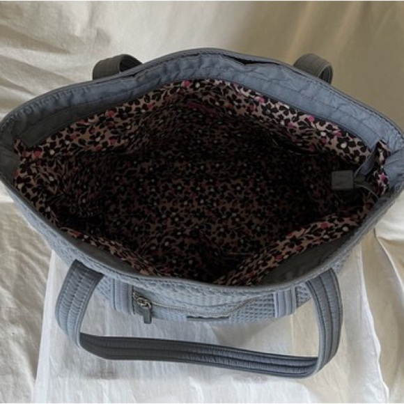 Vera Bradley Large Gray Tote G1 - Picture 5 of 8